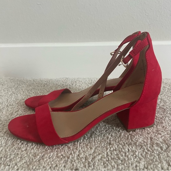 Merona Red Black Open Toe Sandal Heels - Picture 2 of 7